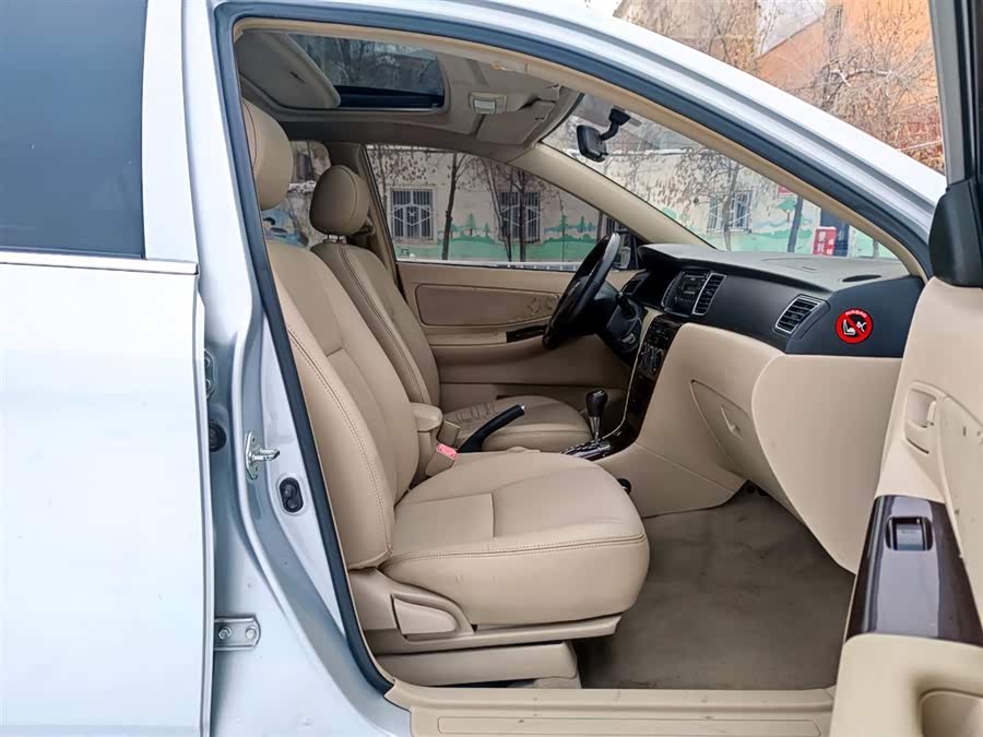 Toyota Corolla (Classic) 2014 car image #9