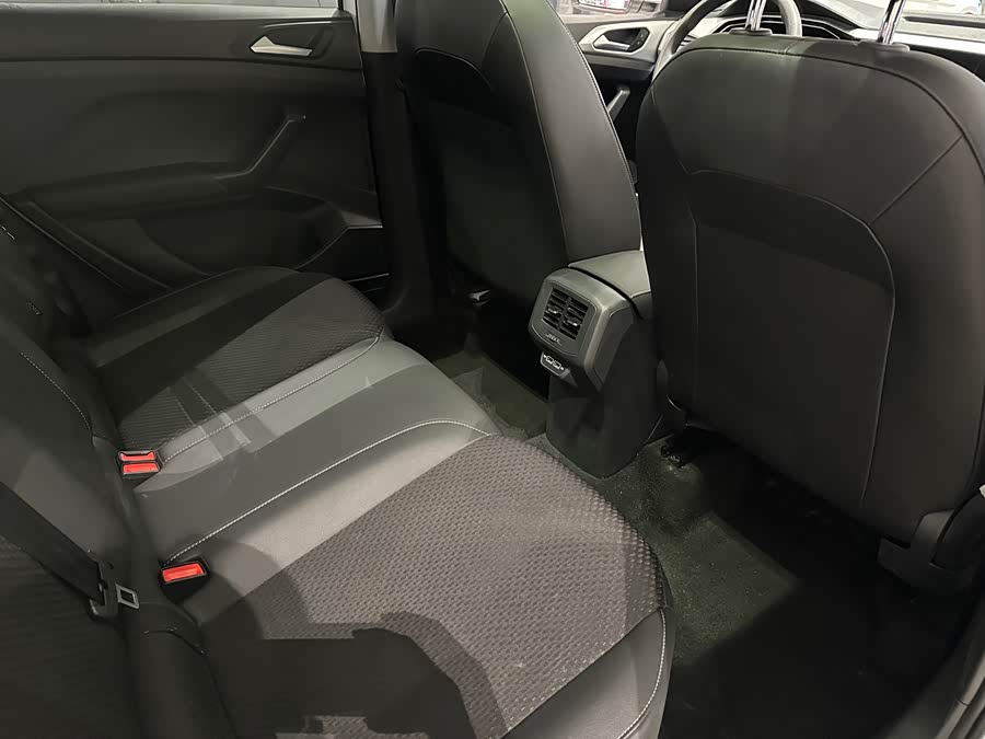 Volkswagen Tacqua 2022 car image #9