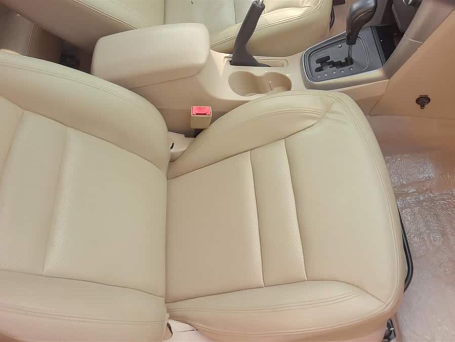 Chery Tiggo 3 2014 car image #9