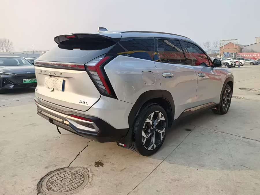 GEELY Boyue L 2023 car image #9