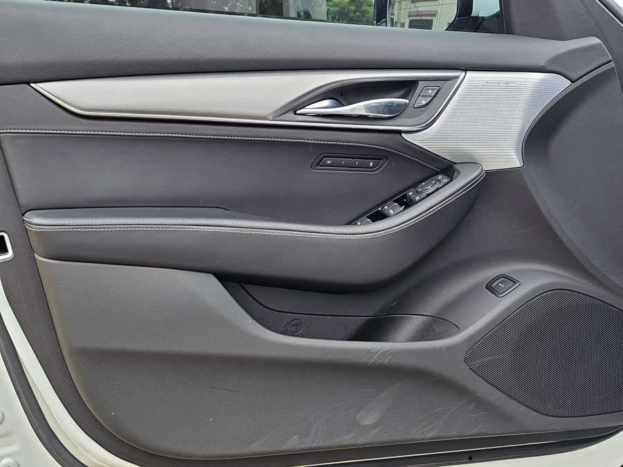 2022 immagine di auto #9