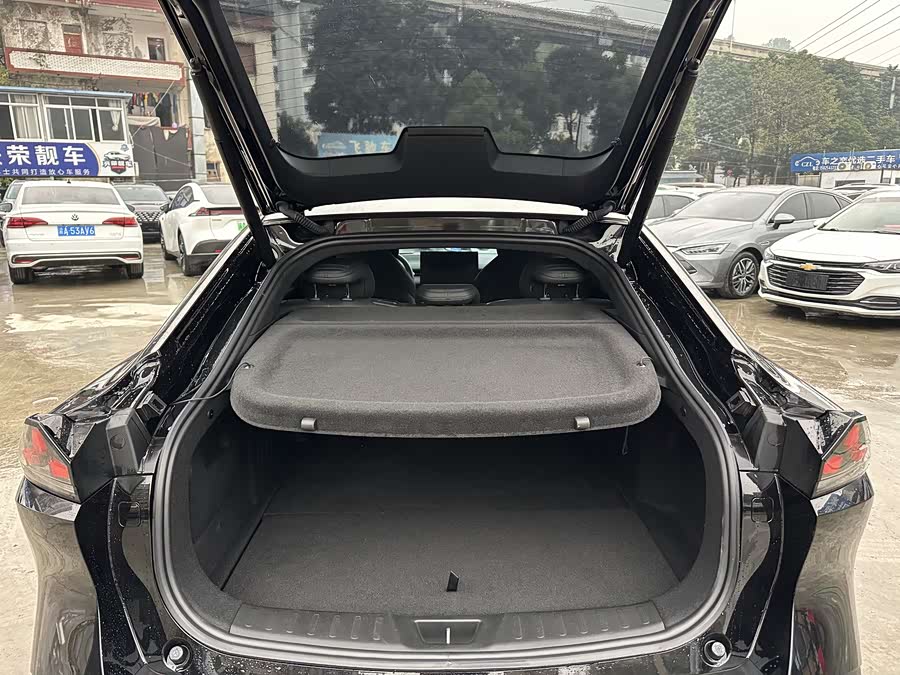 Deepal L07 2025 car image #9