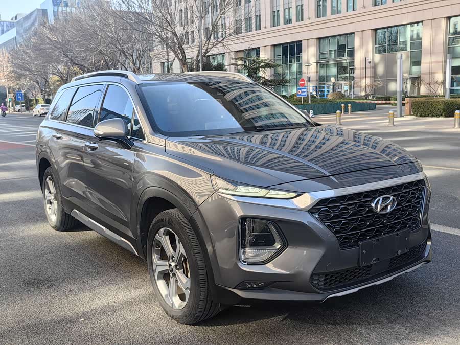 Hyundai Santa Fe 2019 #9 Hyundai Santa Fe 2019 car image #9
