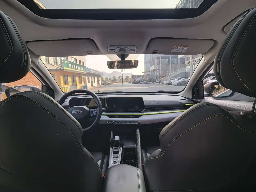 GEELY Coolray 2023 car image #9