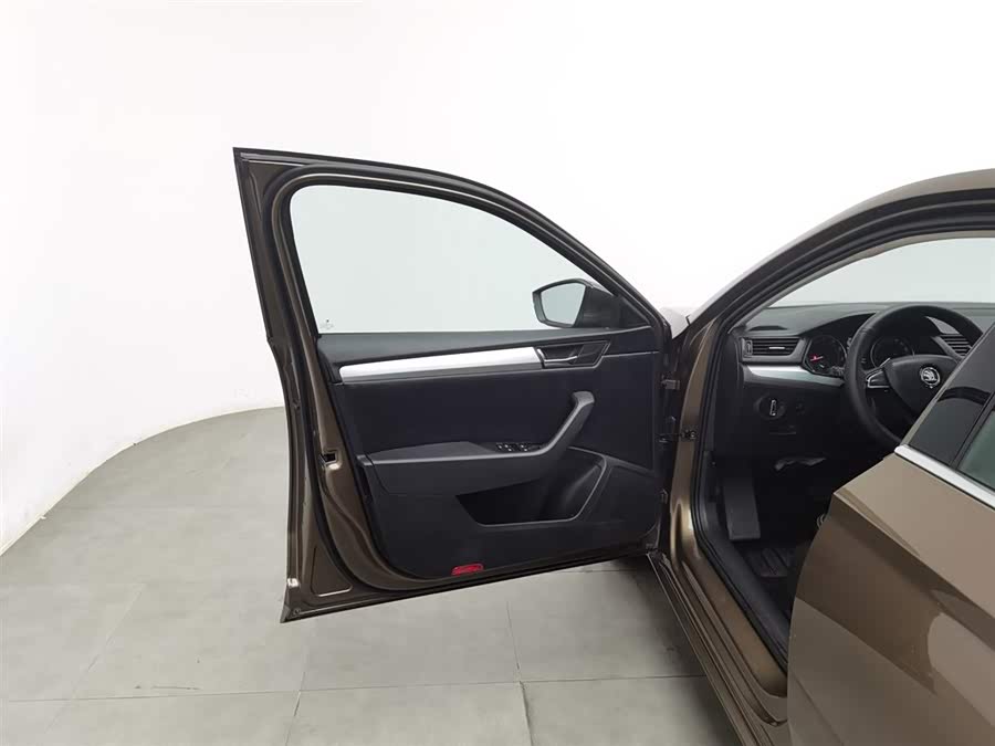 斯柯达 速派 2017 汽车图片 #9