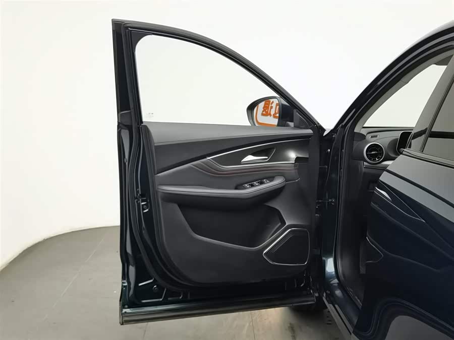 Forthing T5 EVO 2021 car image #9