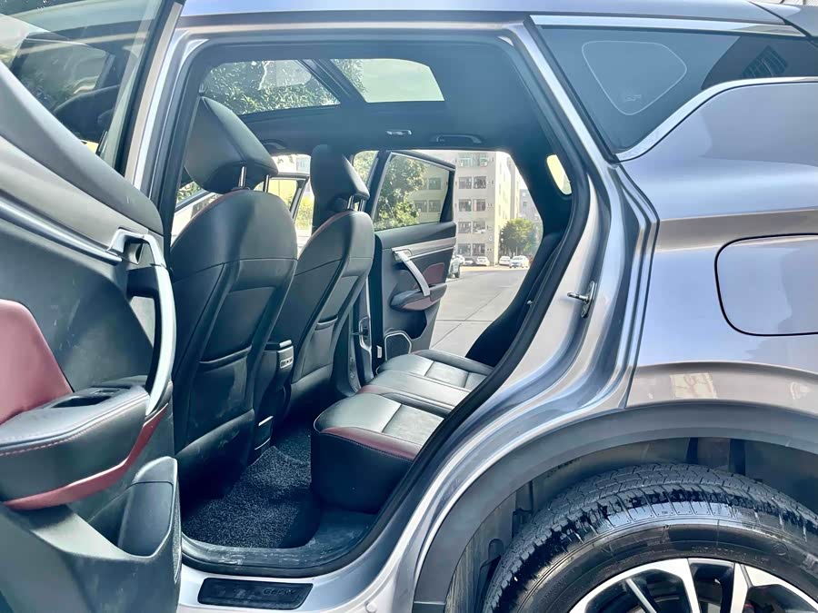 GEELY Coolray 2020 car image #9