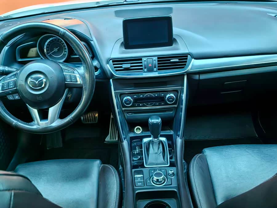 马自达 马自达CX-4 2017 汽车图片 #9