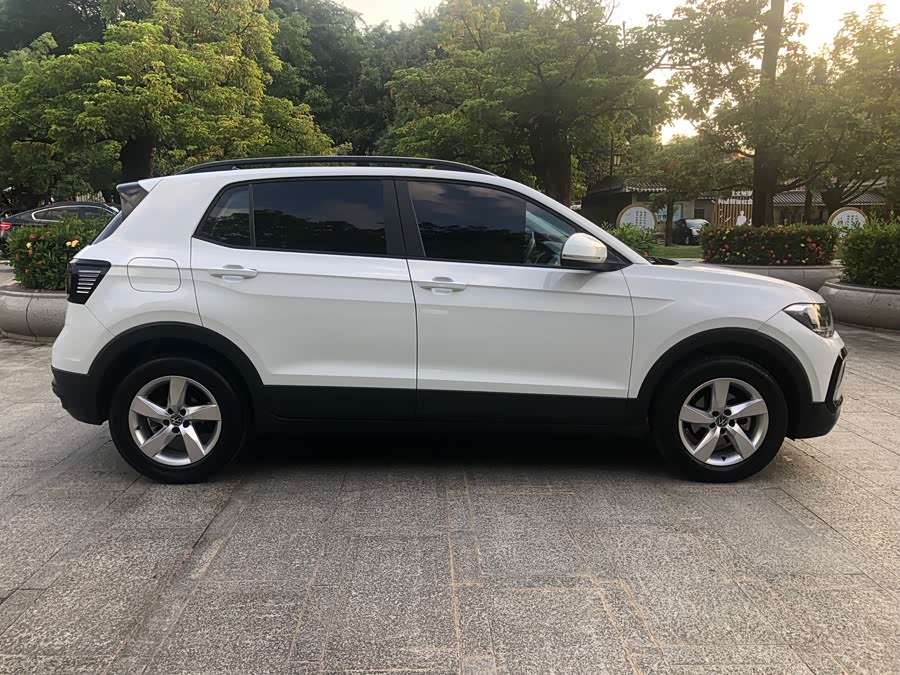 Volkswagen T-Cross 2023 #9 Volkswagen T-Cross 2023 car image #9