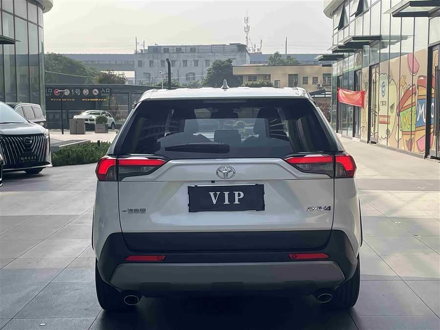 Toyota RAV4 2021 #9 Toyota RAV4 2021 immagine di auto #9