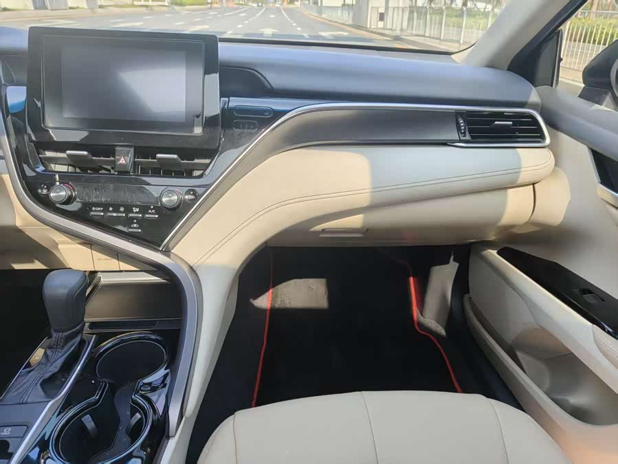 Toyota Camry 2021 #9 Toyota Camry 2021 car image #9