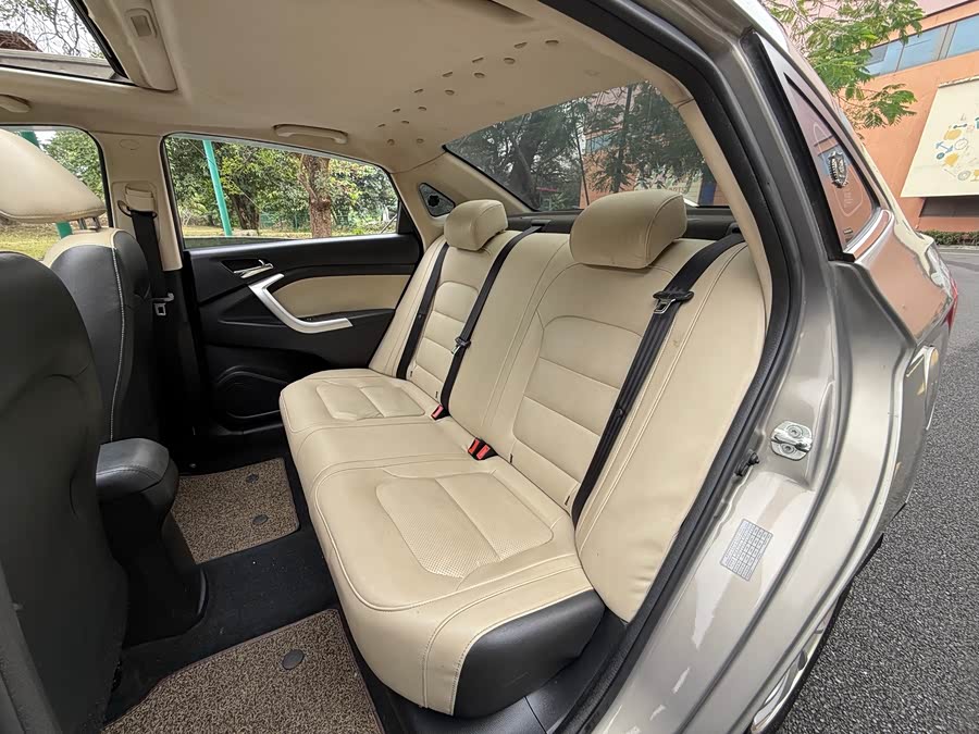 Changan Alsvin V7 2016 #9 Changan Alsvin V7 2016 image de voiture #9