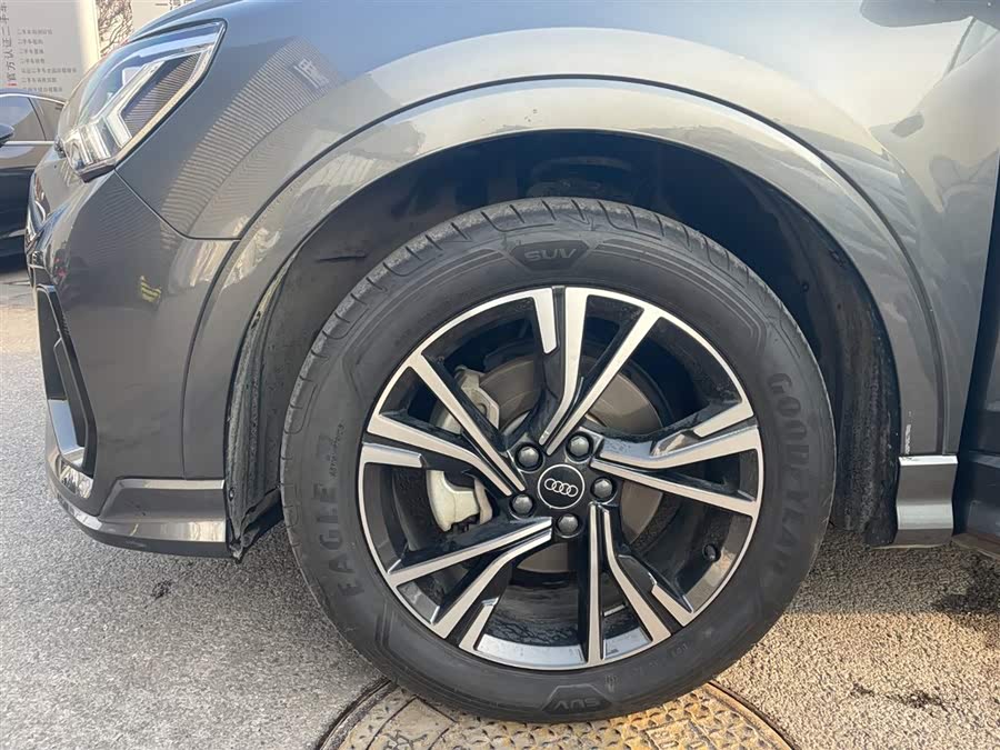 Audi Q3 Sportback 2023 car image #9