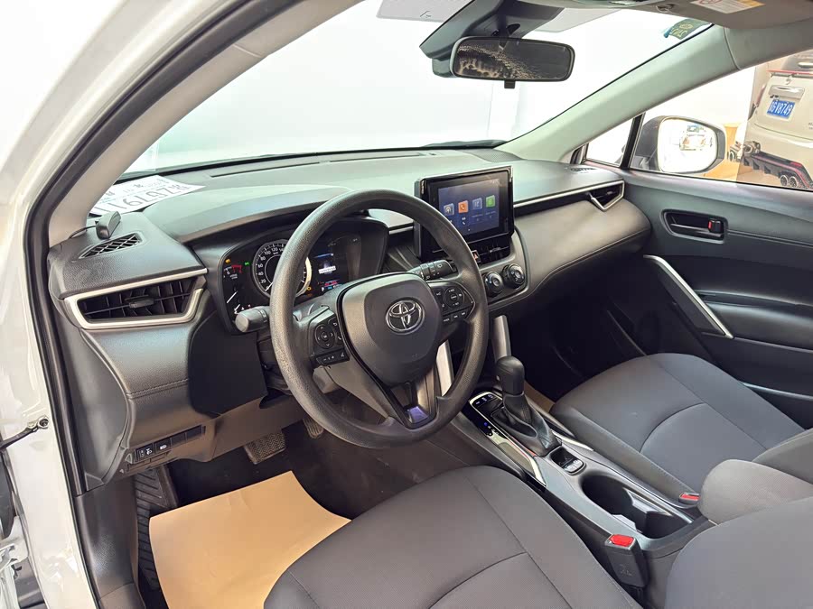 Toyota Corolla Cross 2023 #9 Toyota Corolla Cross 2023 car image #9