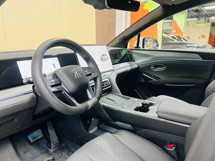 BYD SongL DM-i 2025 car image #9