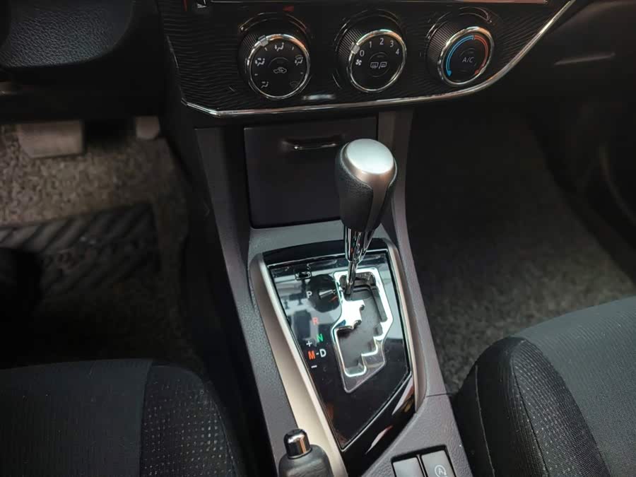 Toyota Corolla 2016 car image #9