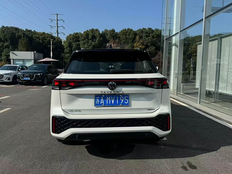 Volkswagen Tayron 2025 #9 Volkswagen Tayron 2025 immagine di auto #9