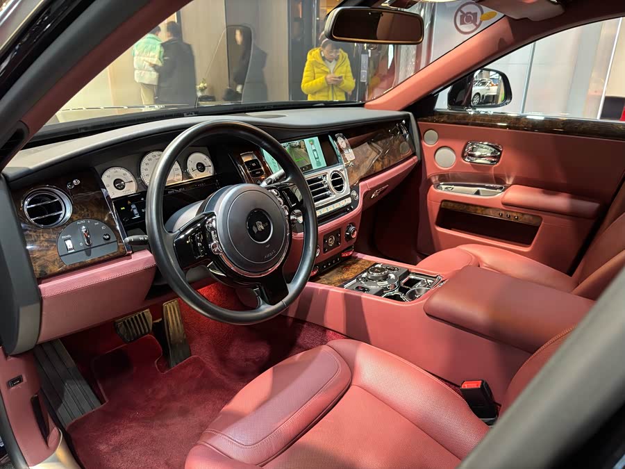 Rolls-Royce Ghost 2015 car image #9