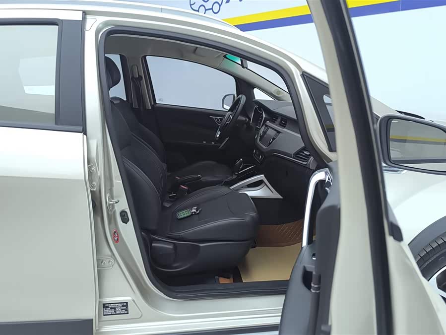 GEELY Vision X3 2019 car image #9