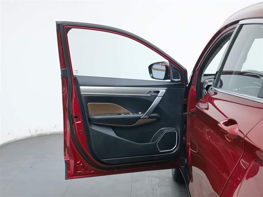 GEELY Coolray 2019 car image #9