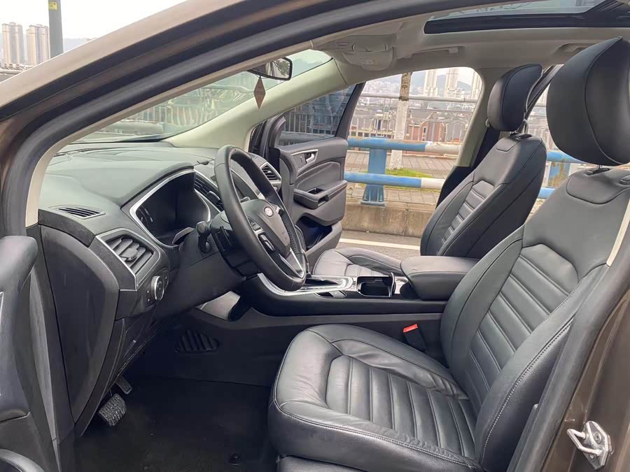 Ford Edge 2015 car image #9