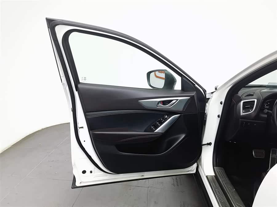 马自达 马自达CX-4 2018 汽车图片 #9