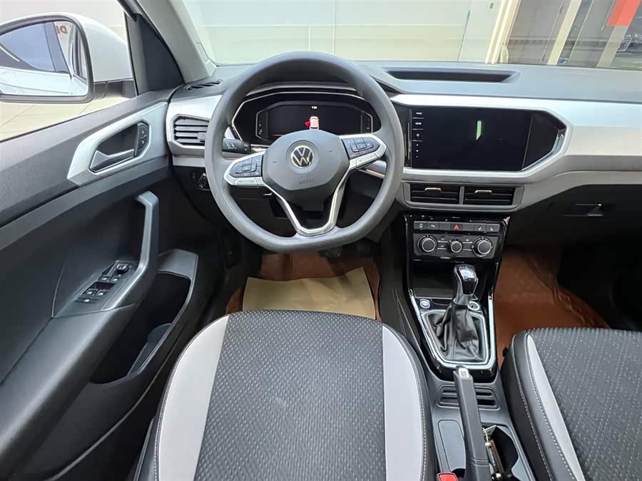 Volkswagen Tacqua 2022 #9 Volkswagen Tacqua 2022 car image #9