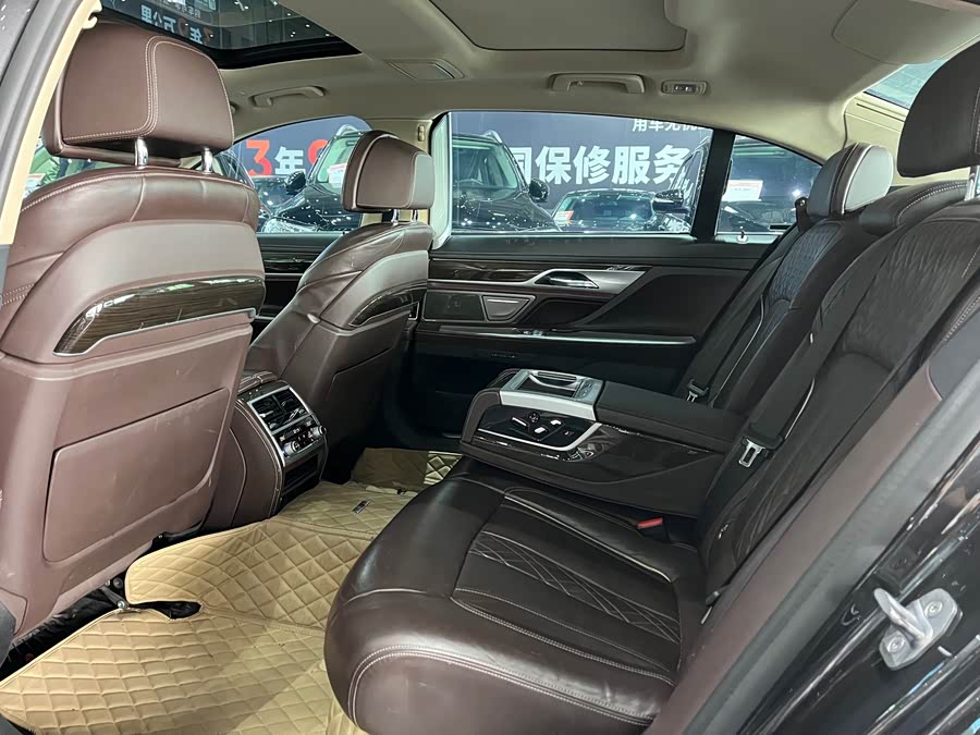 BMW 7 Series 2020 #9 BMW 7 Series 2020 car image #9