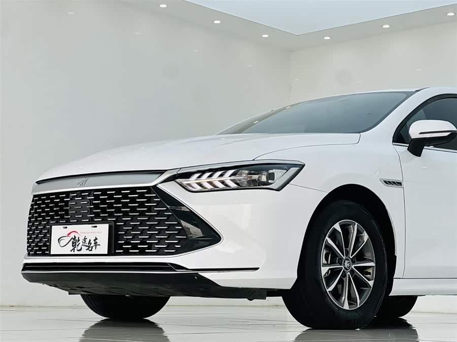 BYD Qin Plus 2023 car image #9