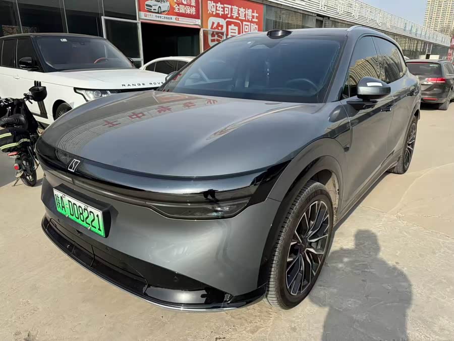 Zeekr 7X 2024 car image #9