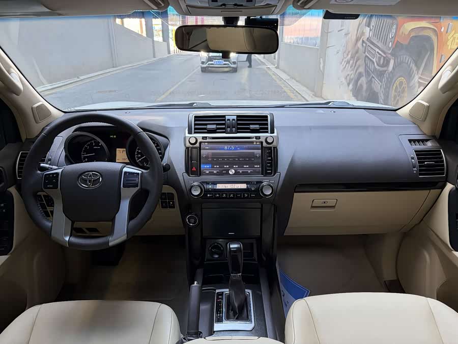 Toyota Land Cruiser Prado 2015 #9 Toyota Land Cruiser Prado 2015 car image #9