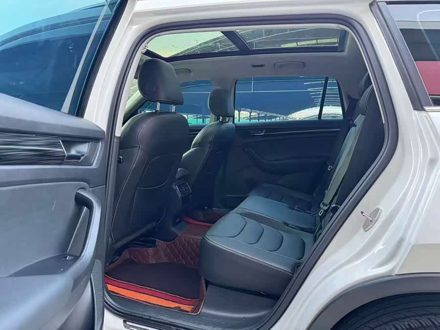 Skoda Kodiaq 2018 #9 Skoda Kodiaq 2018 car image #9