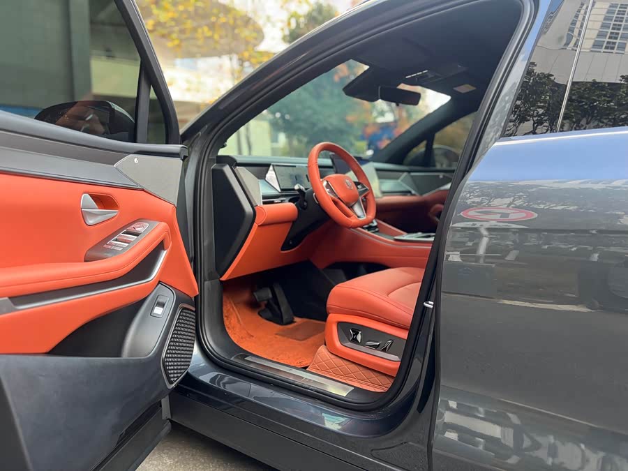 BYD Tang L 2025 #9 BYD Tang L 2025 car image #9