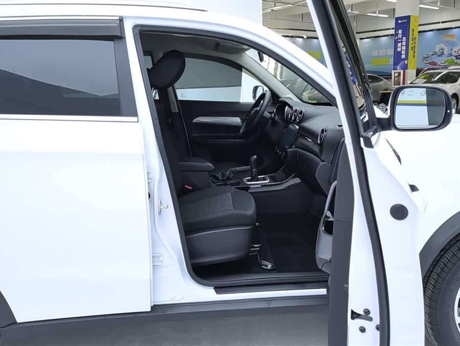 Kaiyi X3 2021 #9 Kaiyi X3 2021 car image #9