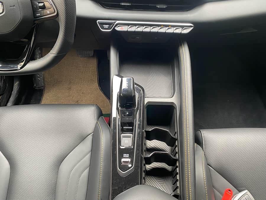 GEELY Coolray 2019 #9 GEELY Coolray 2019 car image #9