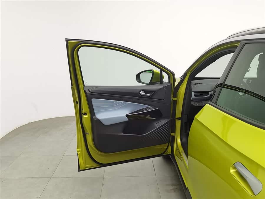 Volkswagen ID.4 X 2021 immagine di auto #9