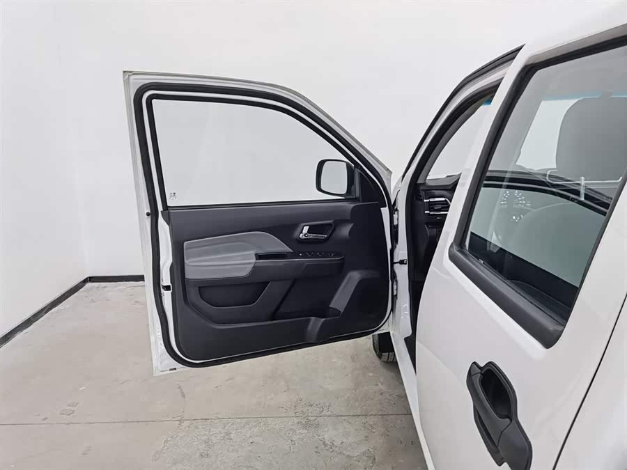 Great Wall Wingle 5 2023 #9 Great Wall Wingle 5 2023 car image #9