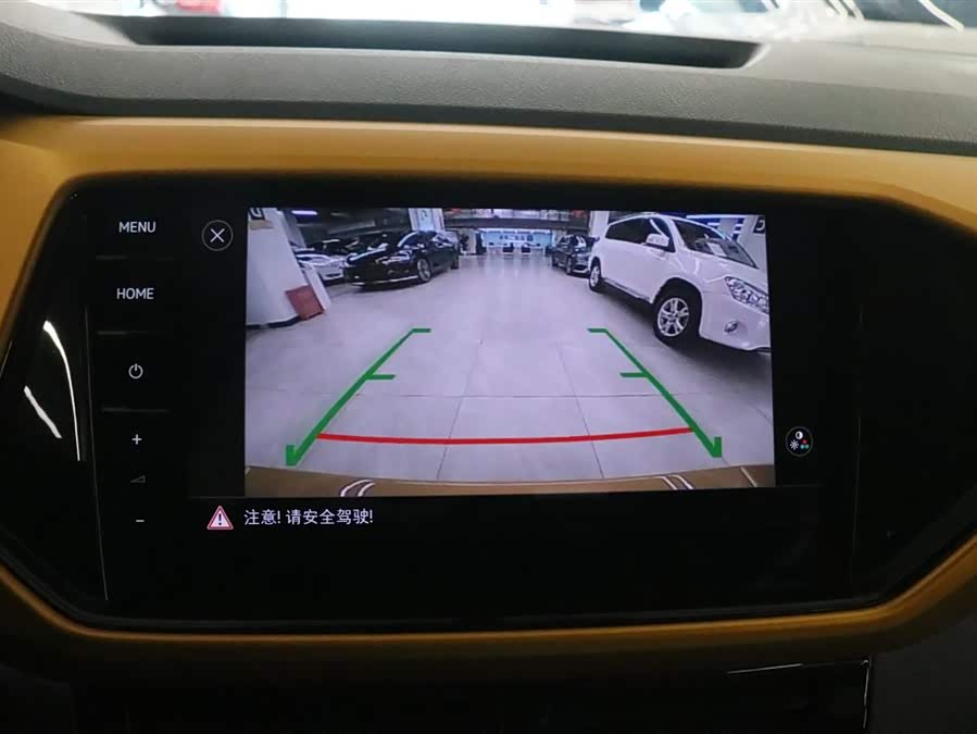 Volkswagen T-Cross 2022 car image #9