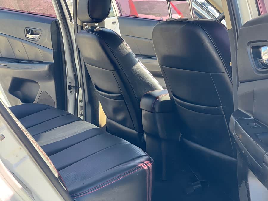 Changan Eado 2014 صورة سيارة #9