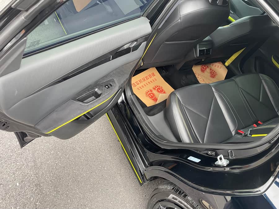 Changan UNI-V 2022 car image #9