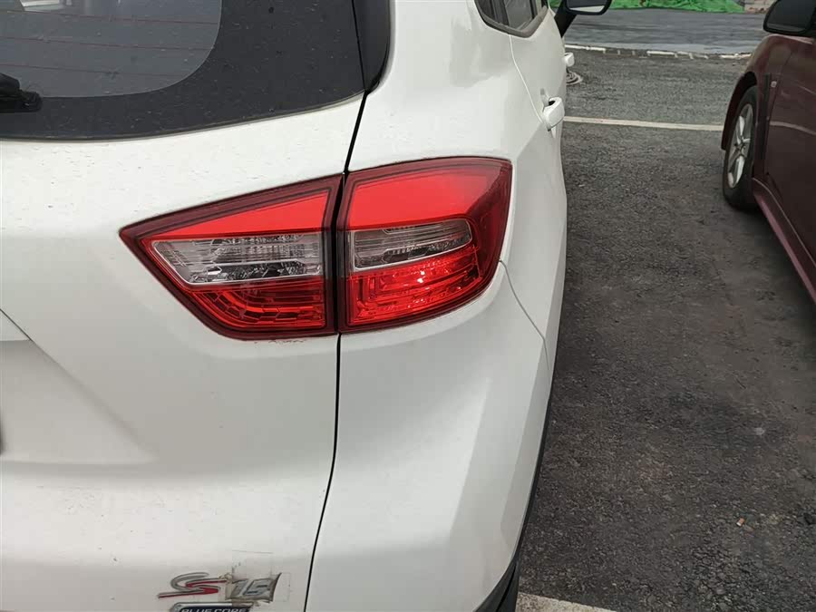 Changan CS15 2017 #9 Changan CS15 2017 car image #9