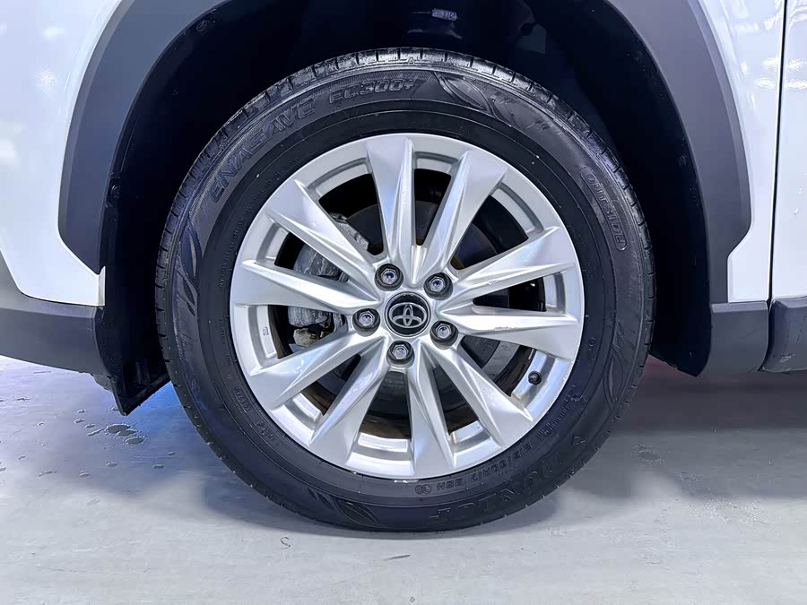 Toyota Corolla Cross 2024 car image #9