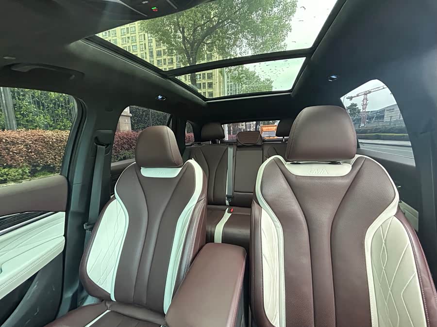 GEELY Monjaro 2023 car image #9