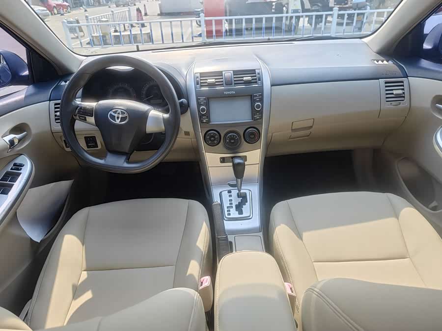 Toyota Corolla 2010 #9 Toyota Corolla 2010 car image #9