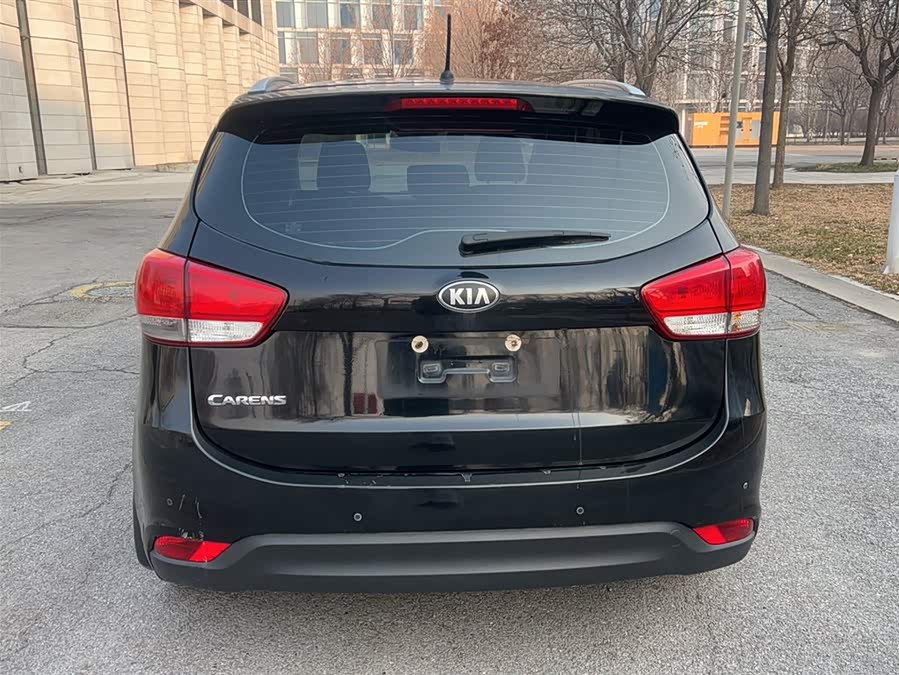 起亚 佳乐 2015 汽车图片 #9