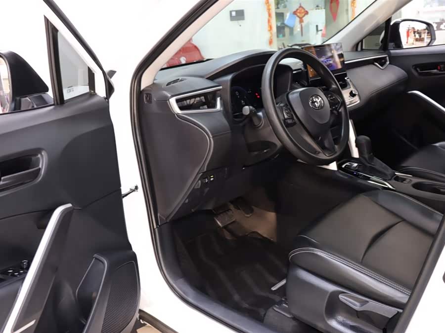Toyota Corolla Cross 2023 car image #9
