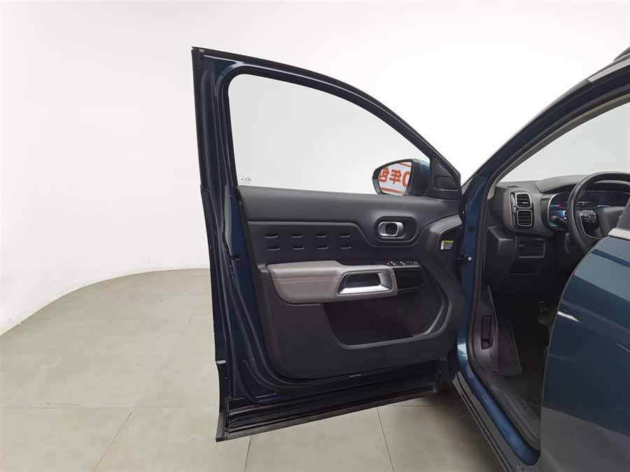 Citroen C5 AIRCROSS 2019 car image #9