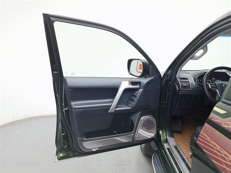 Toyota Land Cruiser Prado 2020 #9 Toyota Land Cruiser Prado 2020 car image #9