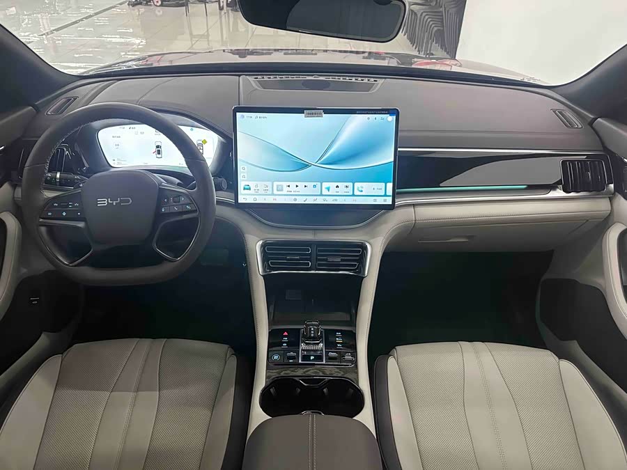 BYD Song Plus New Energy 2025 #9 BYD Song Plus New Energy 2025 car image #9