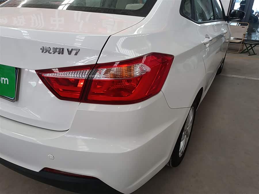 Changan Alsvin V7 2017 car image #9